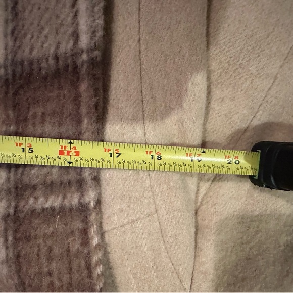 Vintage Women's Wool Trench Coat with removable Hood and Scarf - Picture 9 of 16